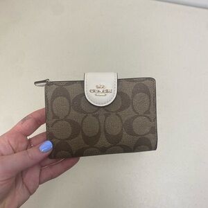 Coach Signature Brown and Cream Wallet